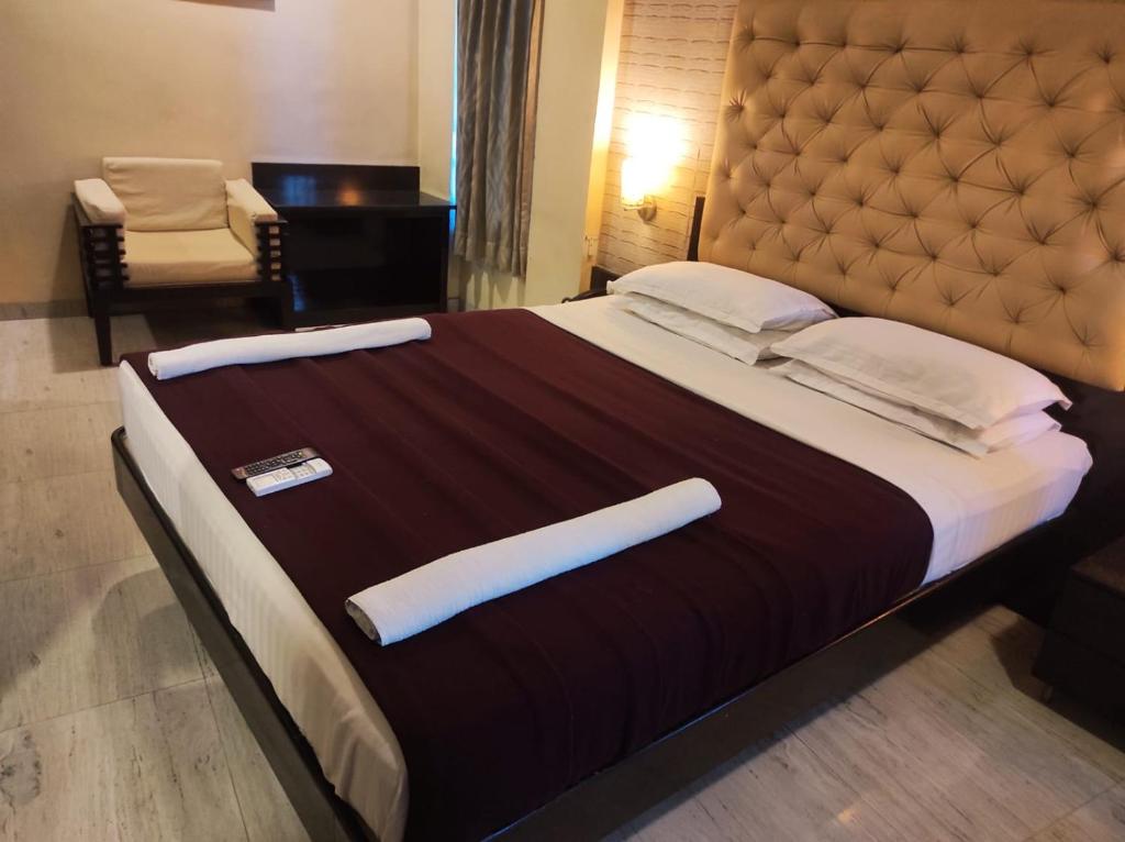 Hotel Vaishnavi photo