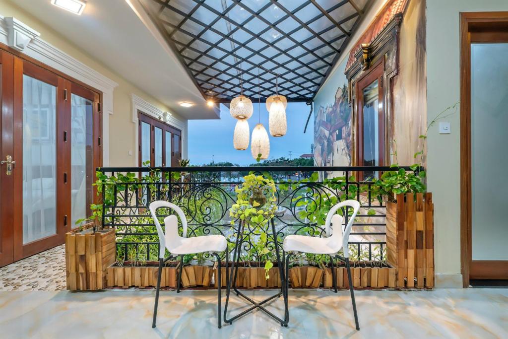 Villa Lake Shore Hoi An