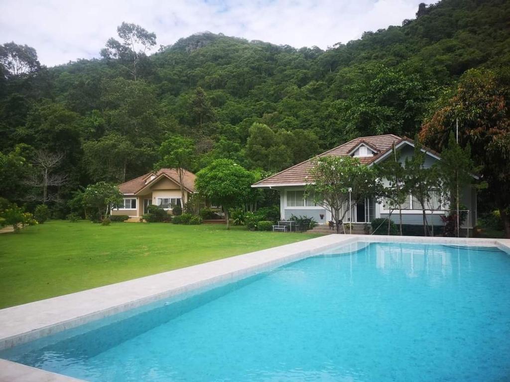 Arantarakiri Resort Khao Yai photo