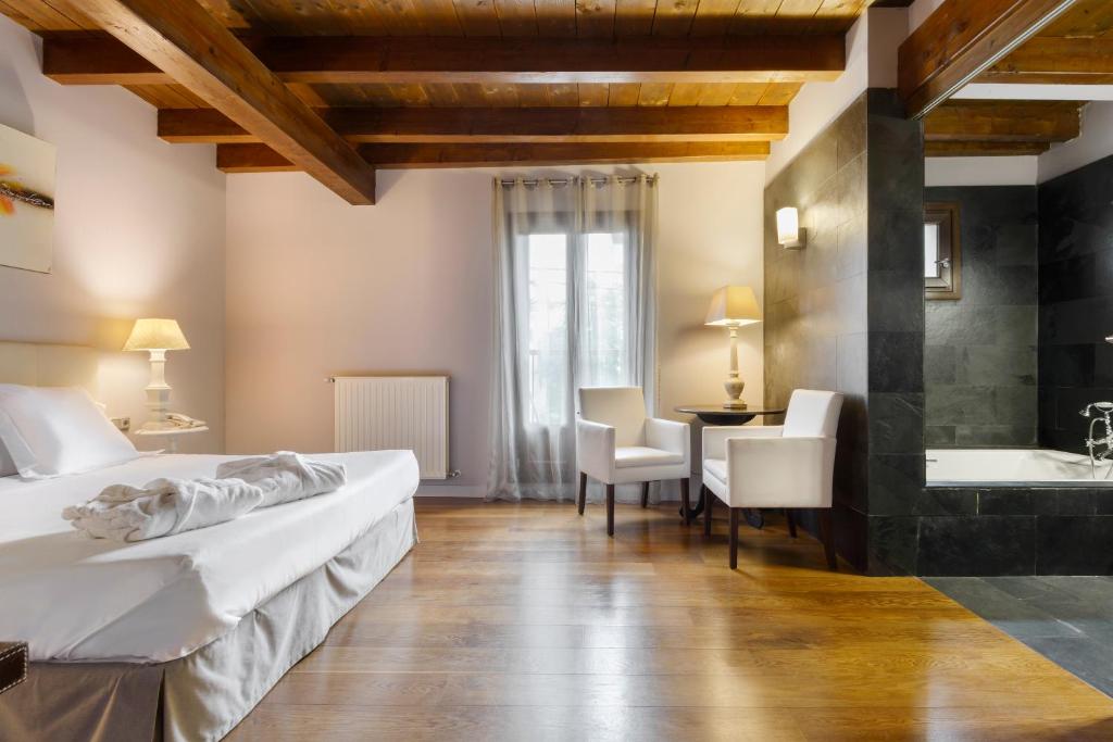 Rural Iribarnia, The Originals Relais