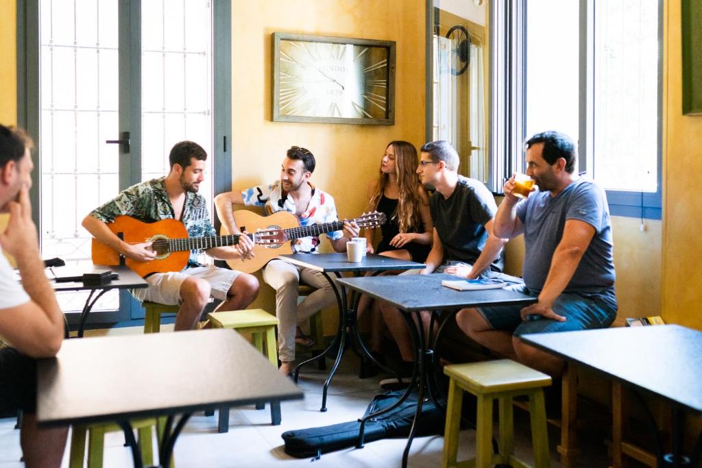 Hostel Carlota Braun — Hotel in Granada