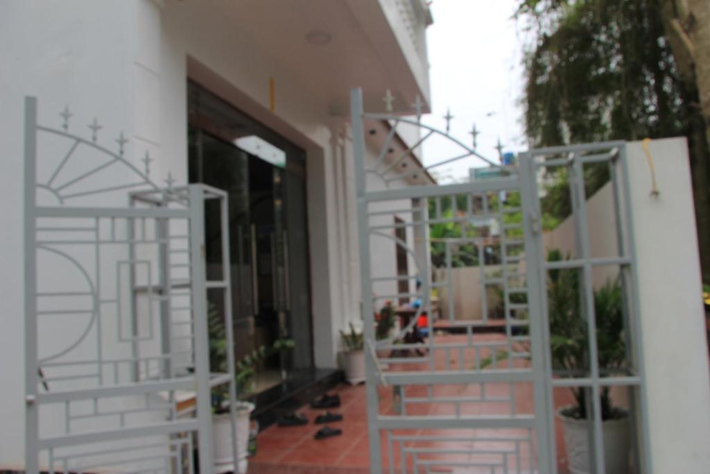 HT Homestay CAT BA photo