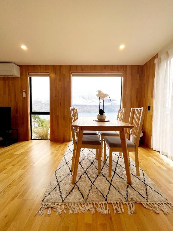 Lakeview Unit photo