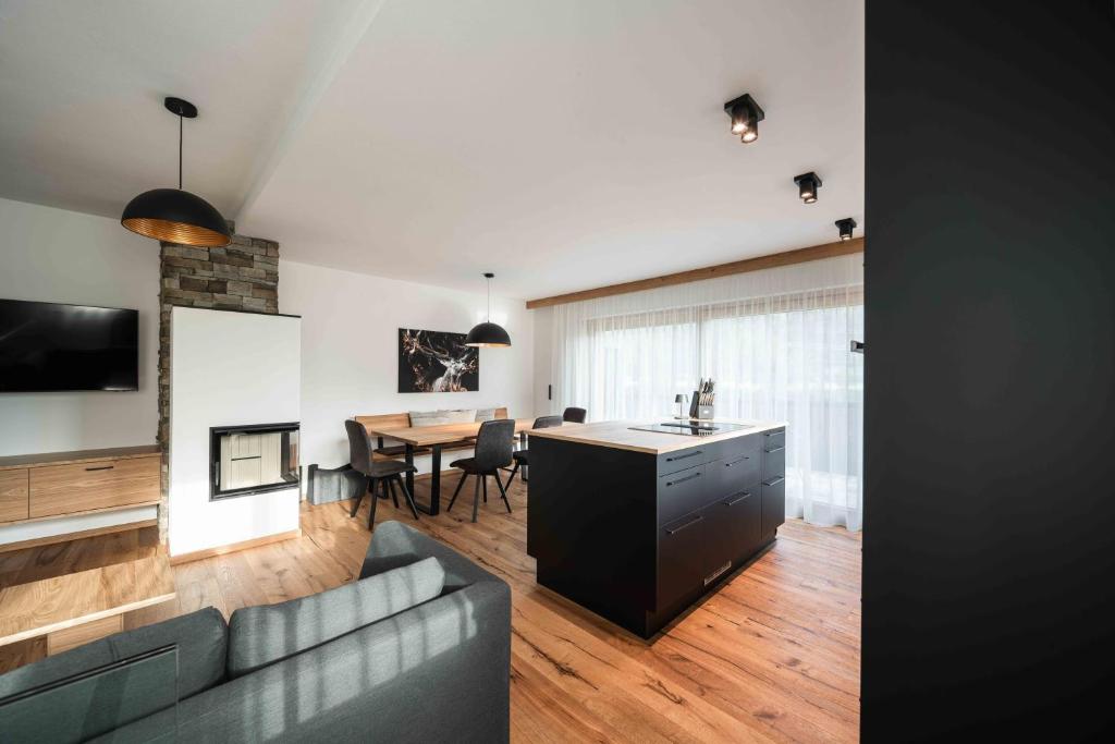 Hohe Tauern Lofts Panoramabahn by Alpina-Holiday - 4
