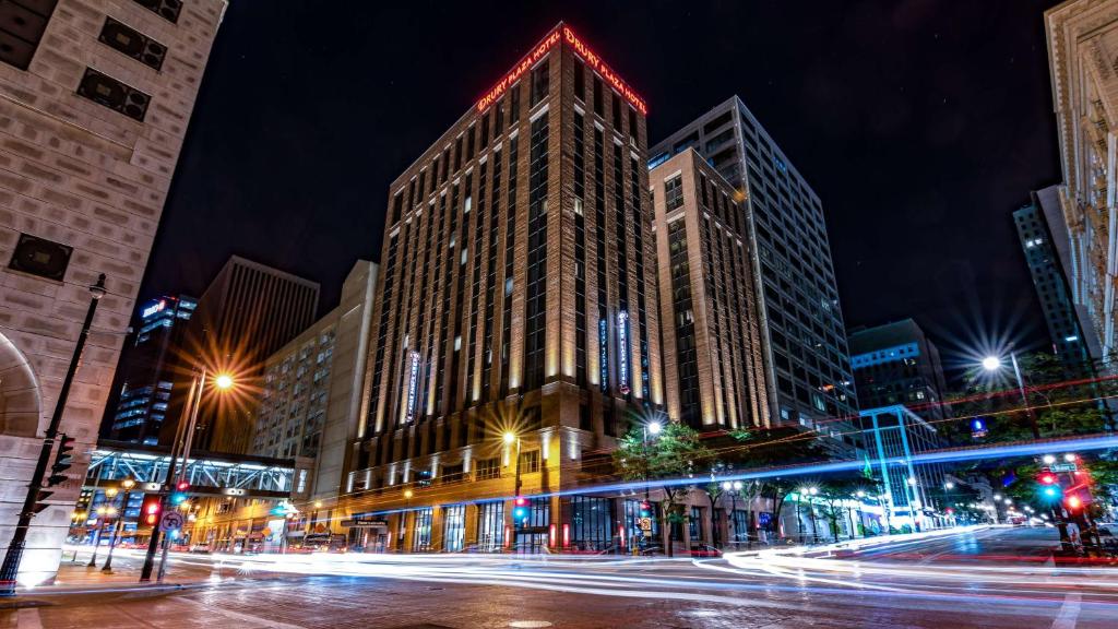 Drury Plaza Hotel Milwaukee Downtown photo