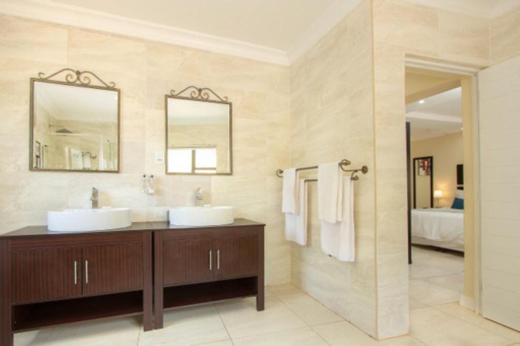 Royal Hills Lodge and Spa photo