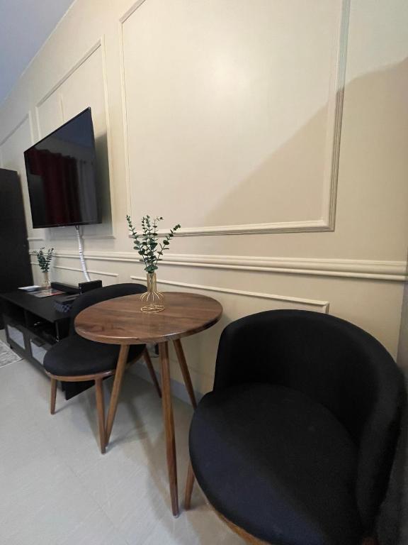 YourNest @ Shore 2 Residences - Fast Wifi+ Netflix photo