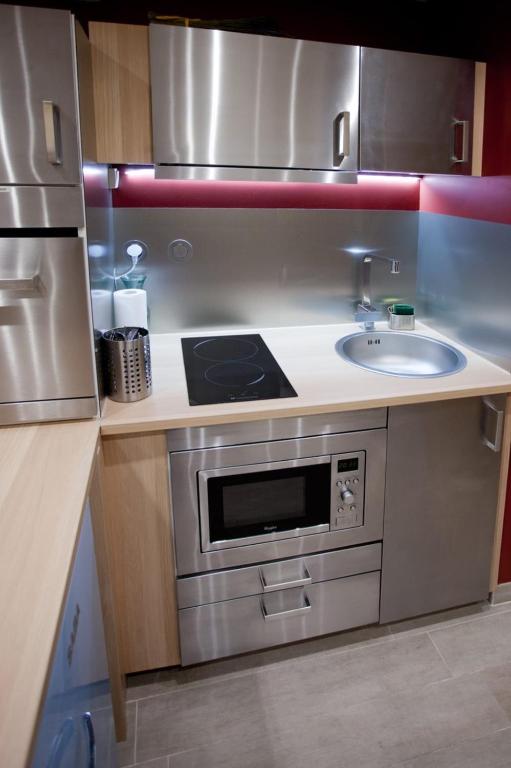 Very Nice Studio Ideal For 2 Near The Halles - 5