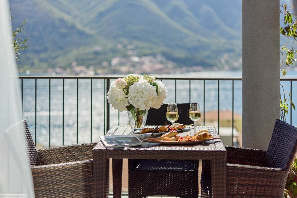 Apartment 25 With Amazing Sea View - 4