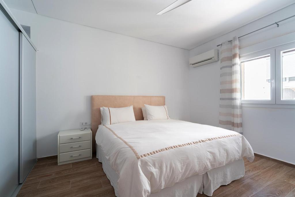 Estudio 2 PAX by costablancarent - 5