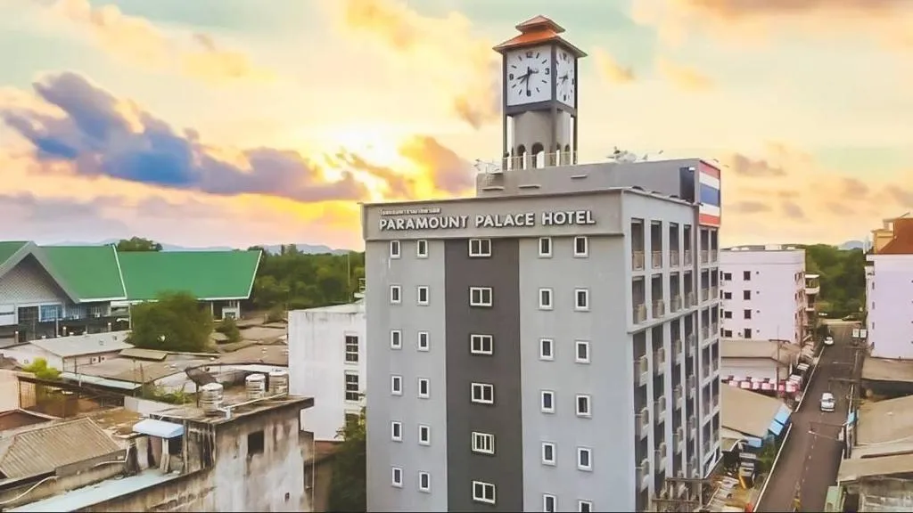Paramount Palace Hotel Dannok, hotel in Sadao