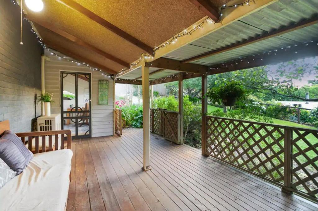 Hamptons Historic Guest House photo