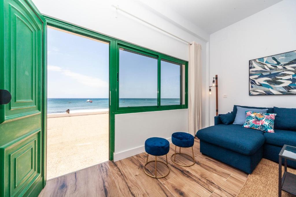 Luxury Suite Sea Front V - 2
