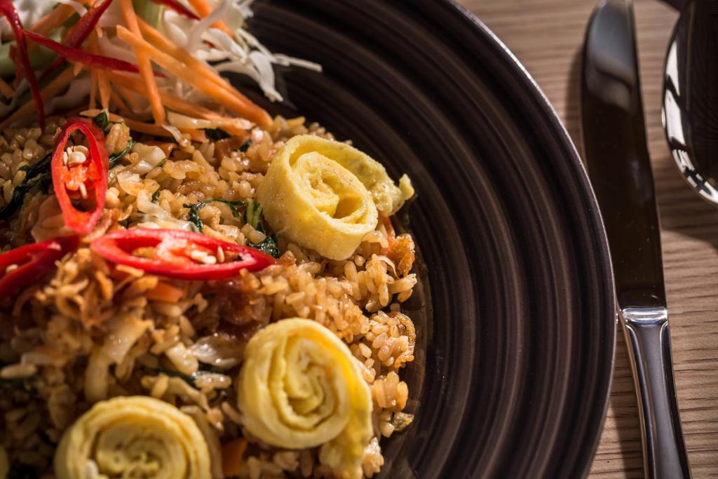 อาหารและเครื่องดื่ม