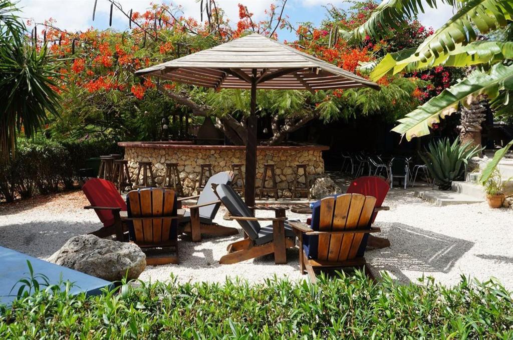 Exterior view, Caribbean Chillout Apartments in Kralendijk