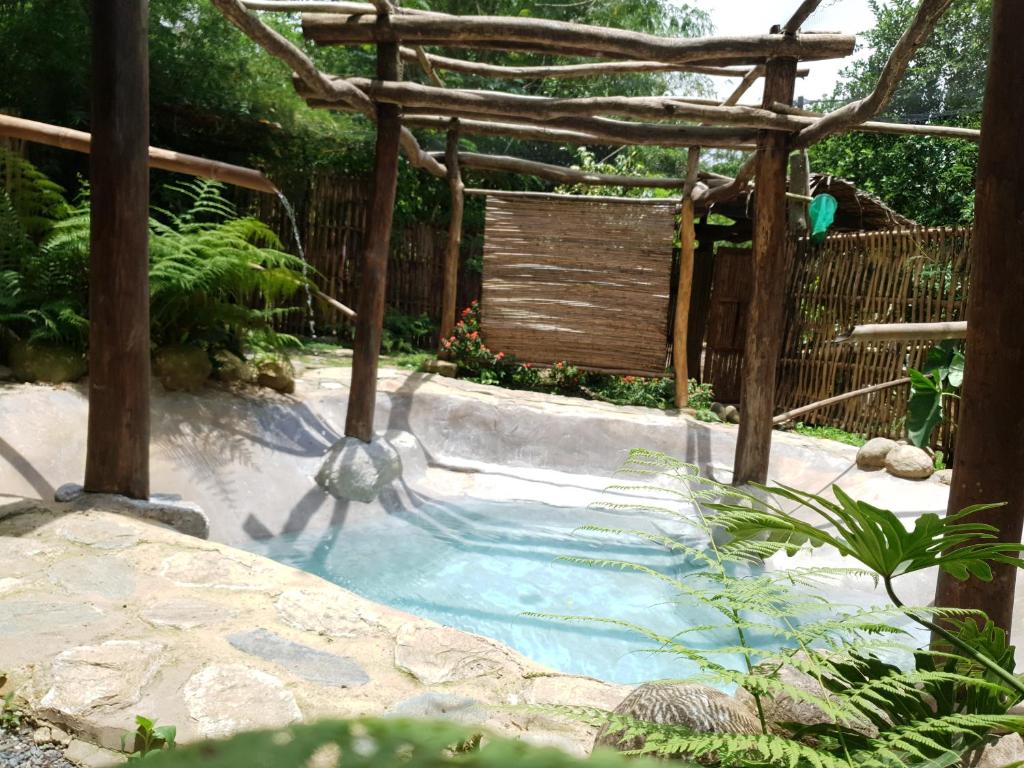 Maka-Kalinaw 5 Wabi sabi Room, Forest Deck View photo