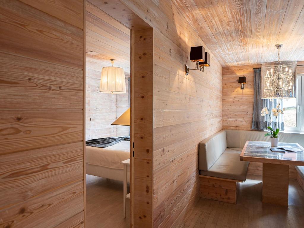 Apartment Chesa Sur Val 21 by Interhome - 3