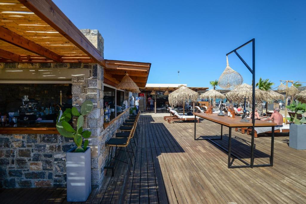Royal Marmin Bay Boutique & Art Hotel photo