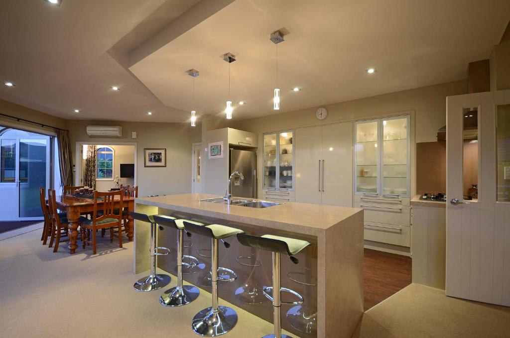 Beachlands Bed & Breakfast