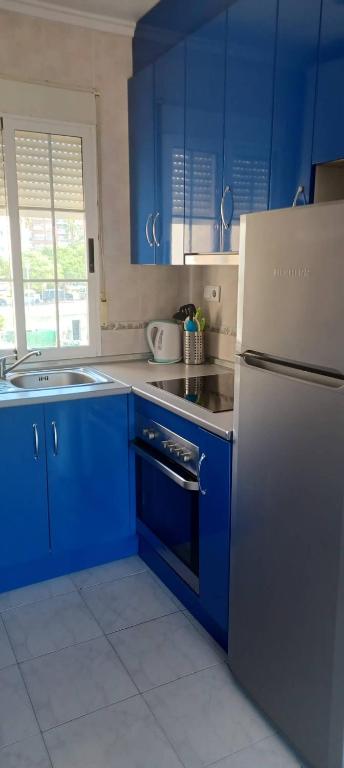 appartement climatisé deux chambres front de mer et piscine - 5