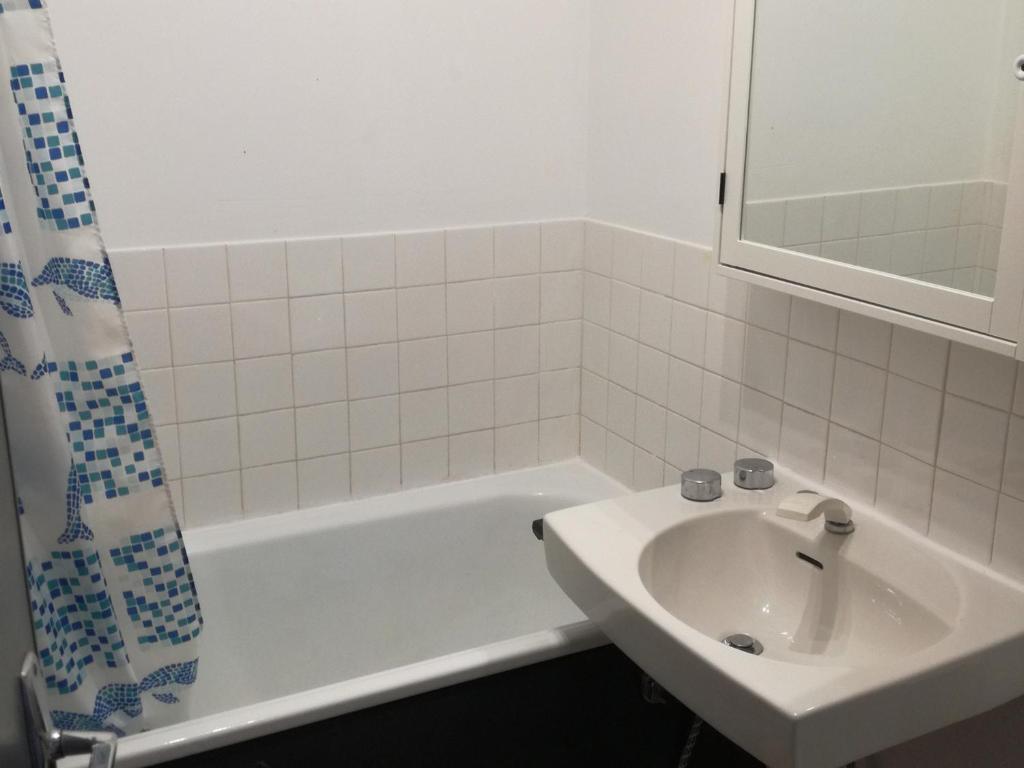 Studio cabine confortable pour 4 pers, vue centre station - 2