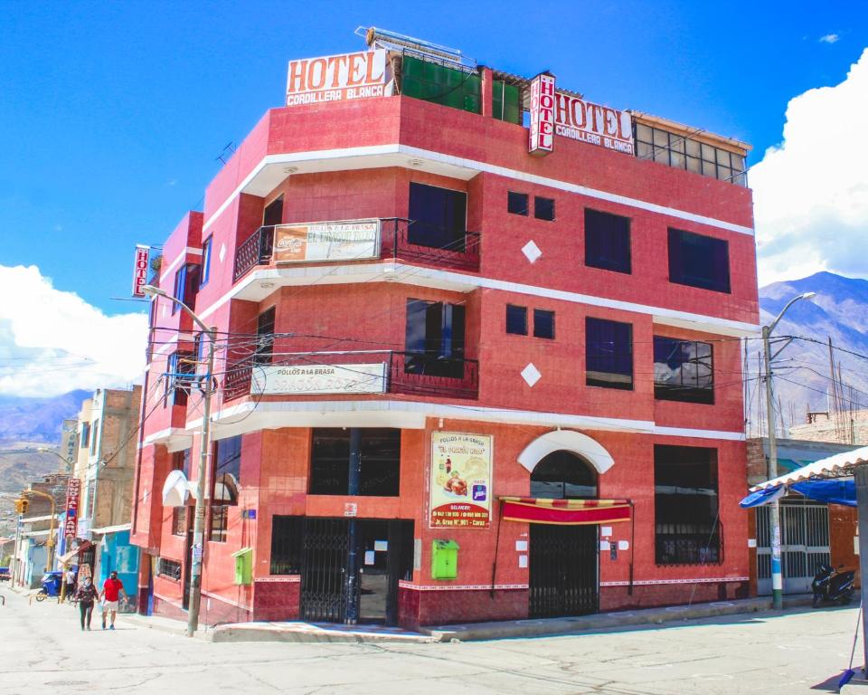 Hotel Cordillera Blanca — Hotel in Caraz