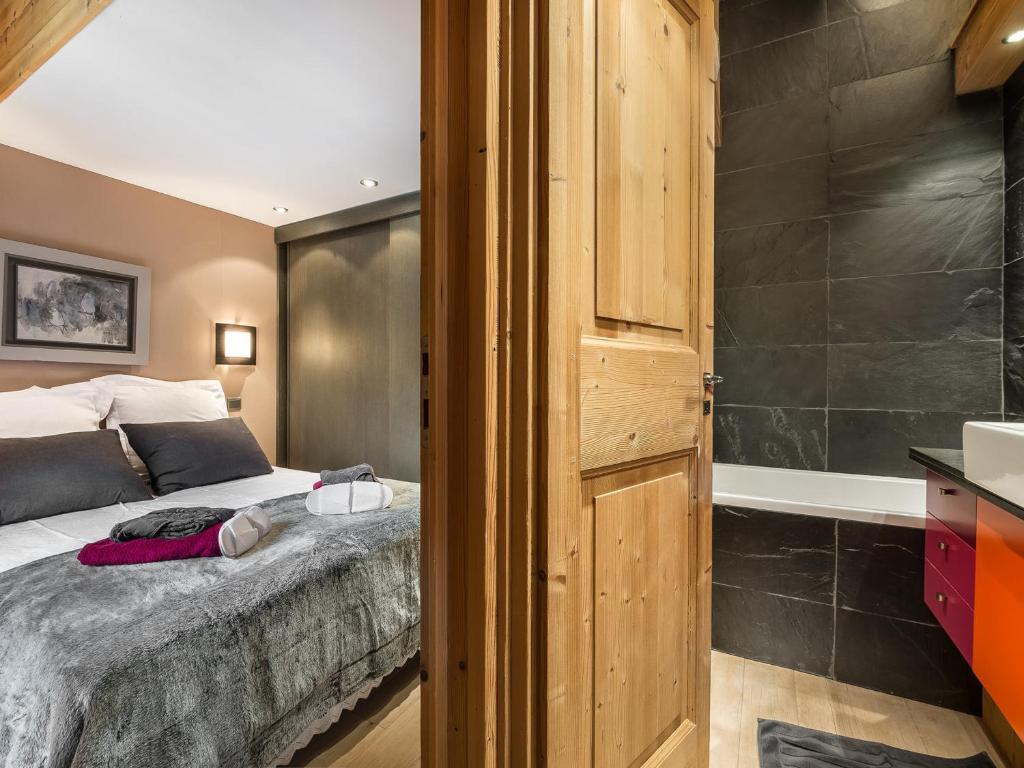 Appartement Duplex Moderne, Skis aux Pieds, Centre de Val-d'Isère - FR-1-567-56 - 2