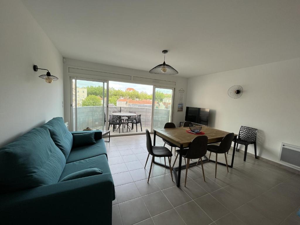 Superbe T3 de 66 m² centre ville Arcachon avec parking et balcon à 200m de la plage - FR-1-374-196 - 4