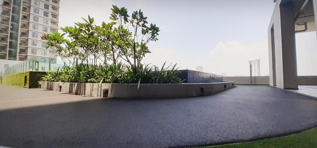 Paradise Home Staycation PH2121,2,3 Contactless Self Check-In Private Rooms in 3BR Unit photo