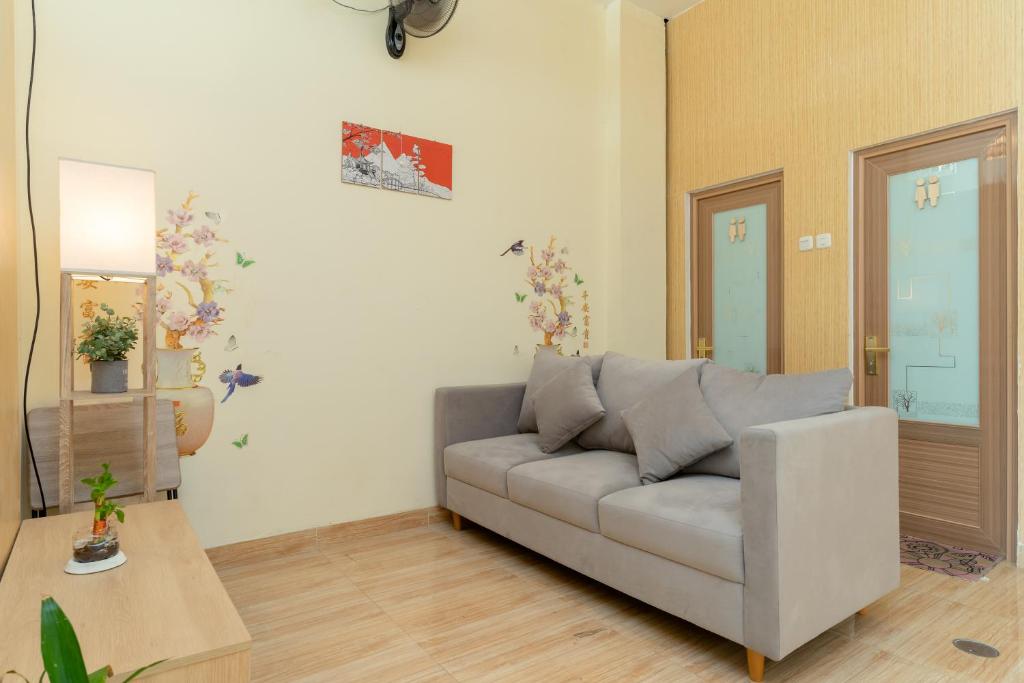 RedDoorz Plus Near RS Royal Taruma Grogol RedDoorz Plus Near RS Royal Taruma Grogol