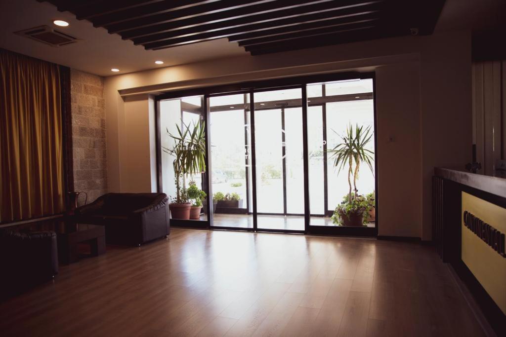 Hotel Continental photo