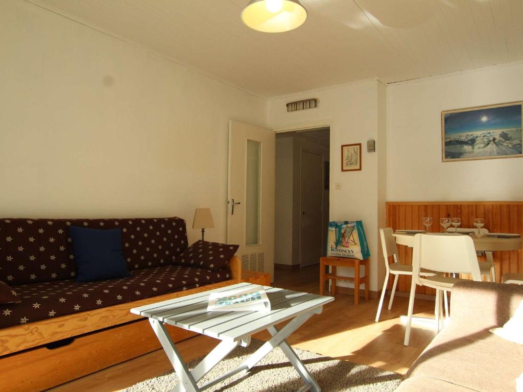 Appartement cosy pour 6 à Chantemerle, Serre-Chevalier. Balcon, parking, casier à ski, 2 étoiles. - 4