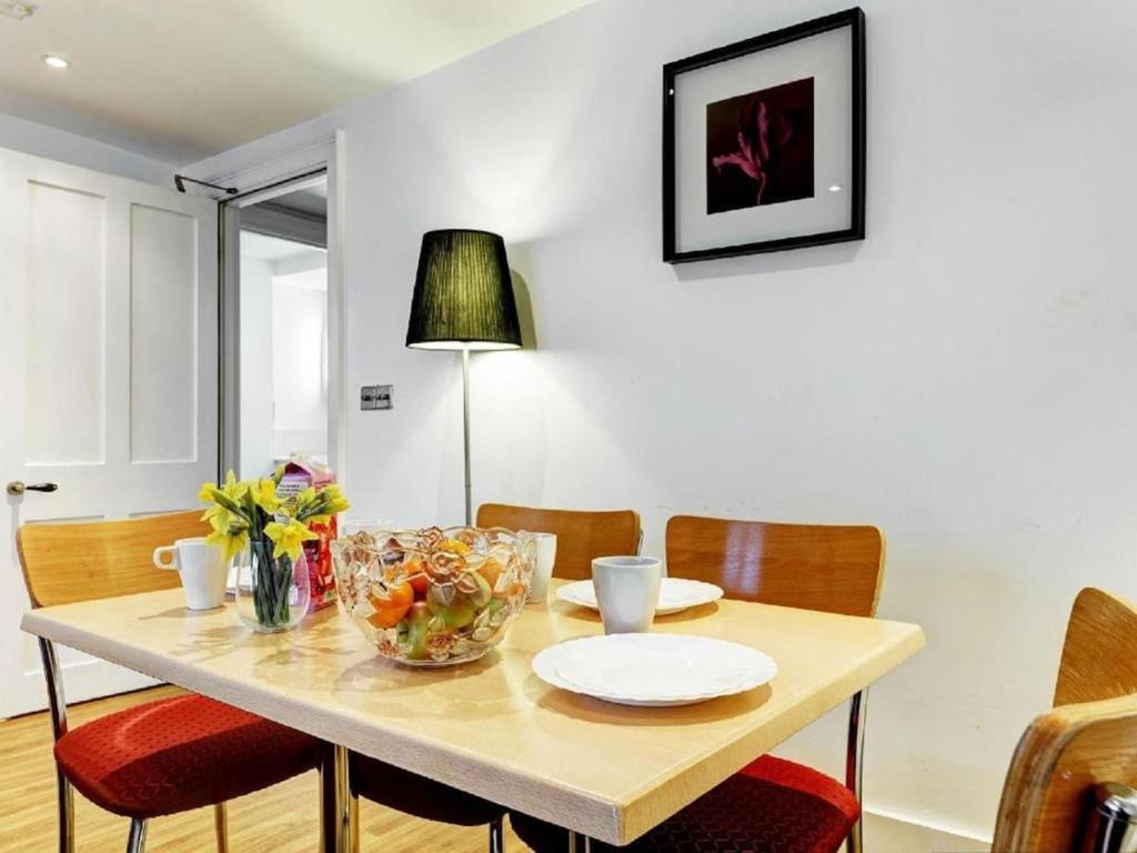 Bedford Place Hostels — Hotel in London