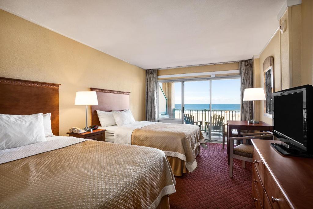 Days Inn by Wyndham Ocean City Oceanfront photo
