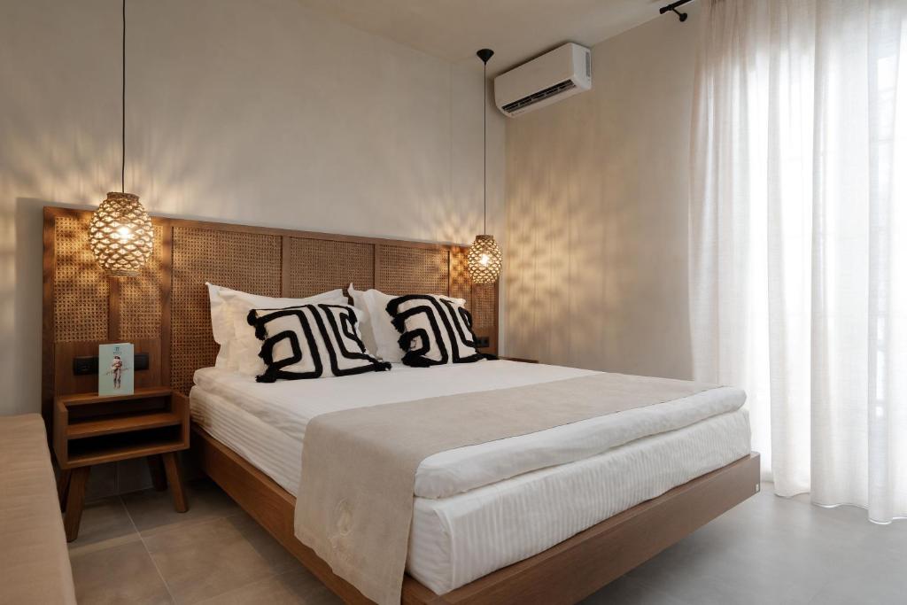 Polis of Naxos Stylish Suites photo