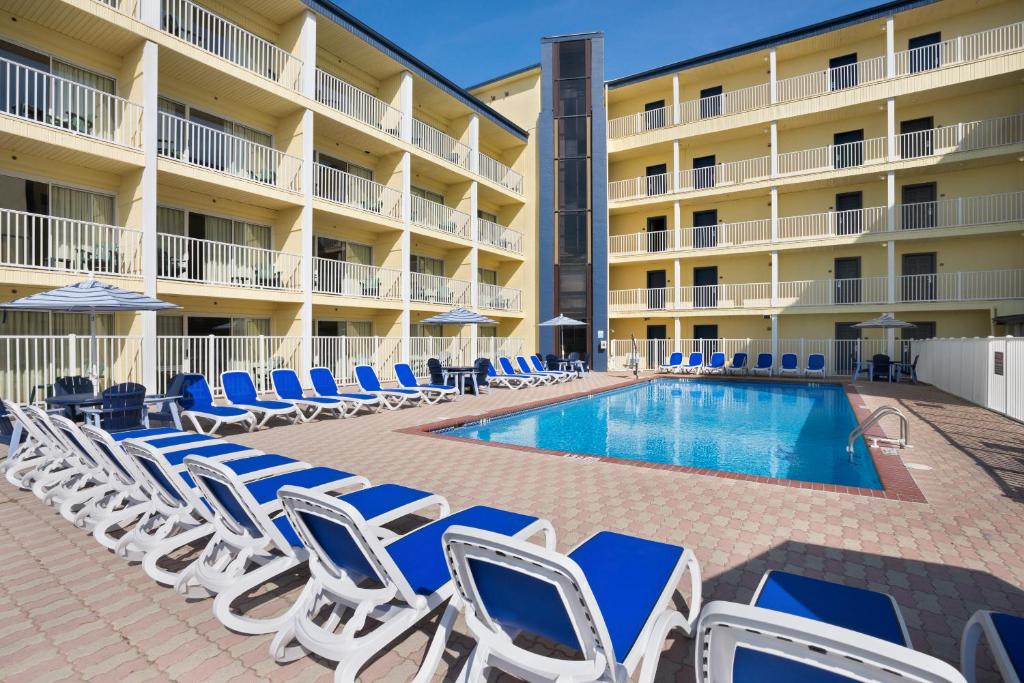 Howard Johnson by Wyndham Ocean City Oceanfront - Facilities image