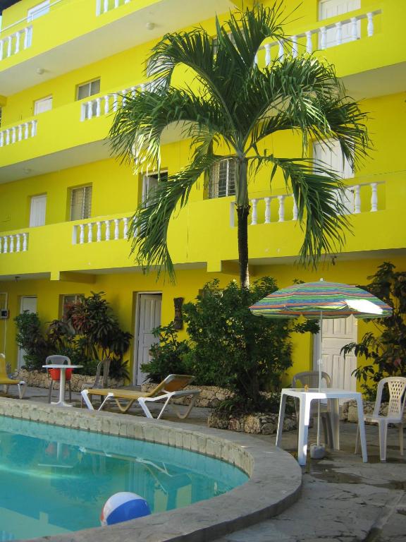 Coco Hotel — Hotel in Sosua