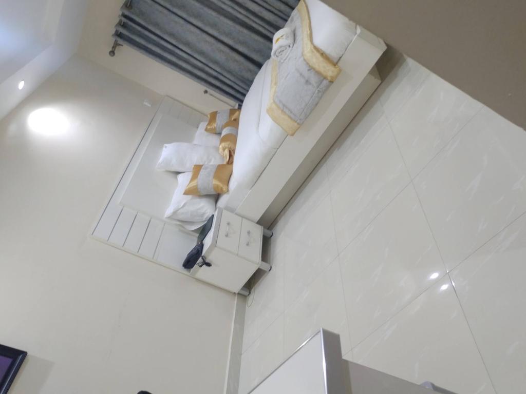 Appleville Suites photo