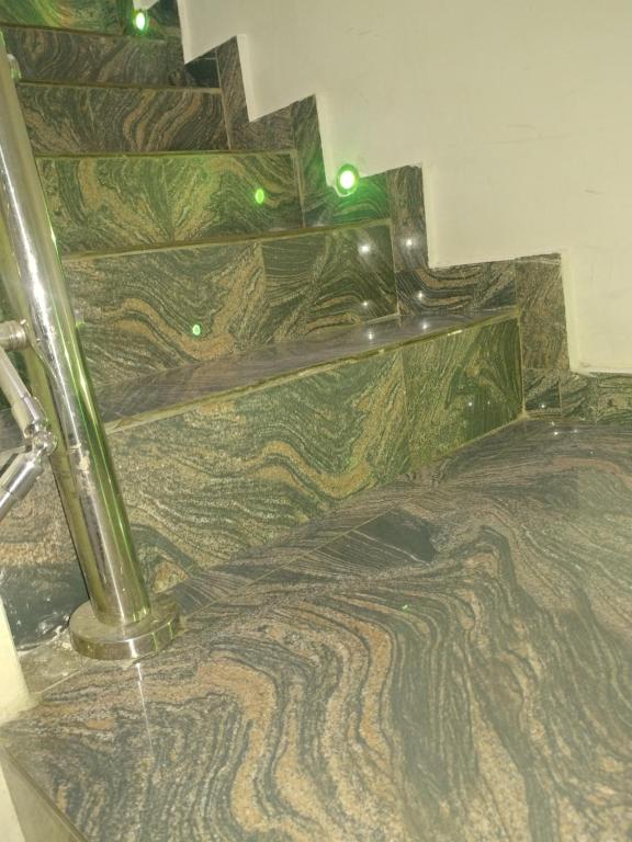 Appleville Suites photo