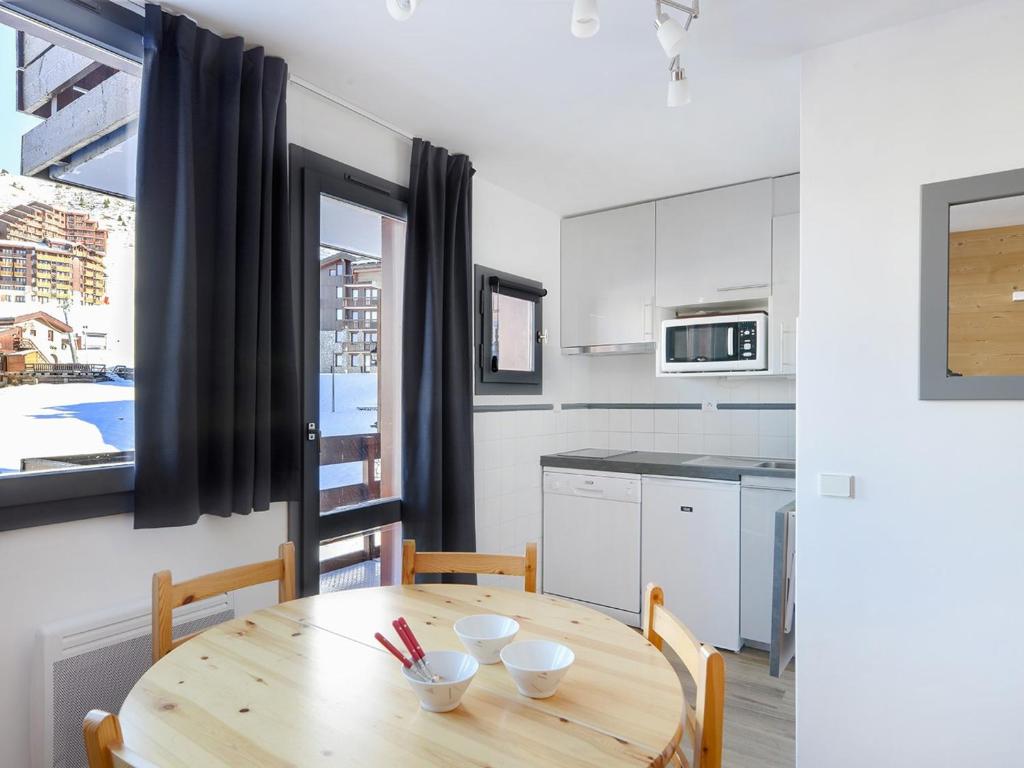 Studio confortable, skis aux pieds, balcon, Wi-Fi - 3