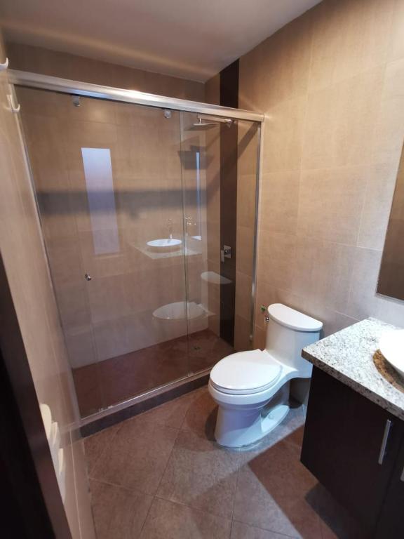 Departamento en Puertas del Sol, uno de los mejores sectores de Cuenca - 3