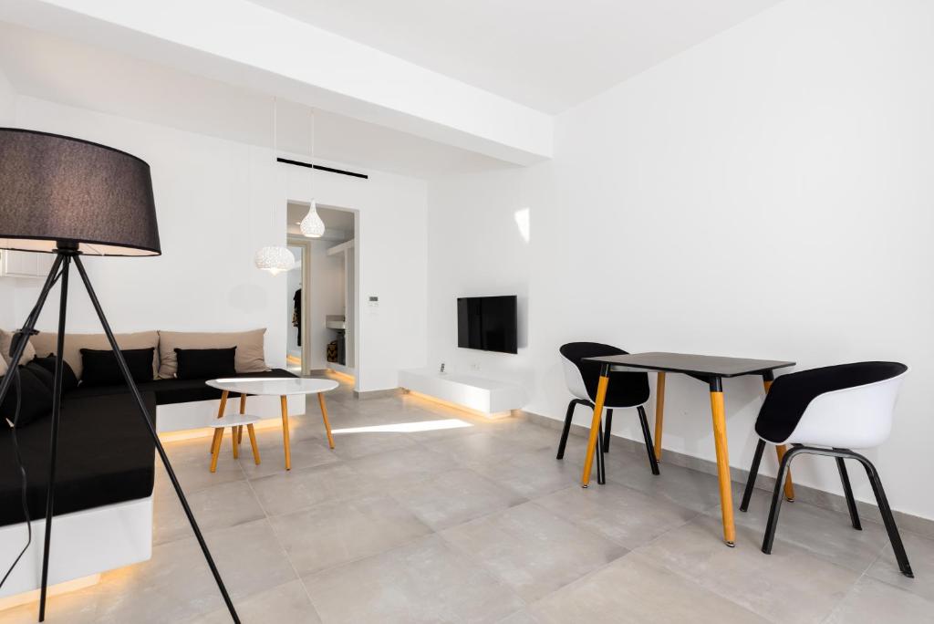 SERAPIAS SUITES photo