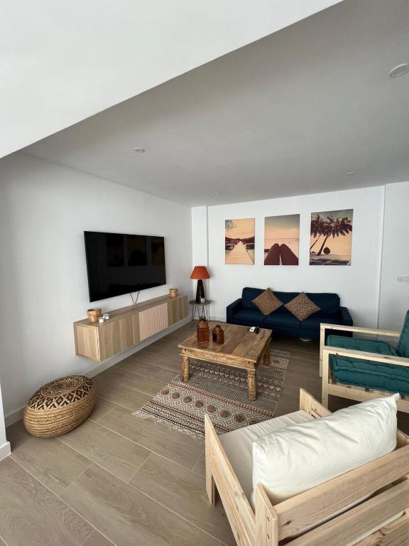Apartamentos Buganvilla Roquetas de Mar - 3
