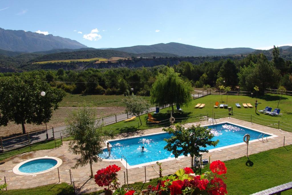 Hotel and SPA Pena Montanesa photo
