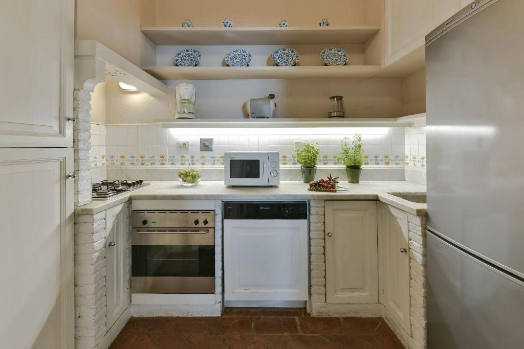 Boccaccio elegant apartment in Oltrarno - 5
