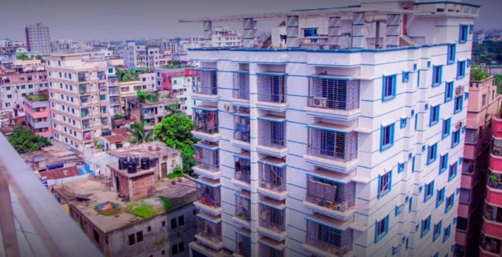 HOTEL LIVING INTERNATIONAL, ASHKONA photo
