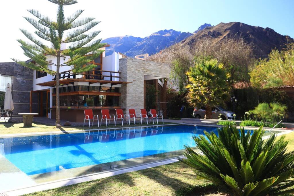 Casa de Campo en el Valle Sagrado — Hotel in Urubamba