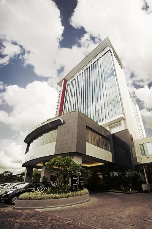 The Premiere Hotel Pekanbaru, hotel en Pekanbaru