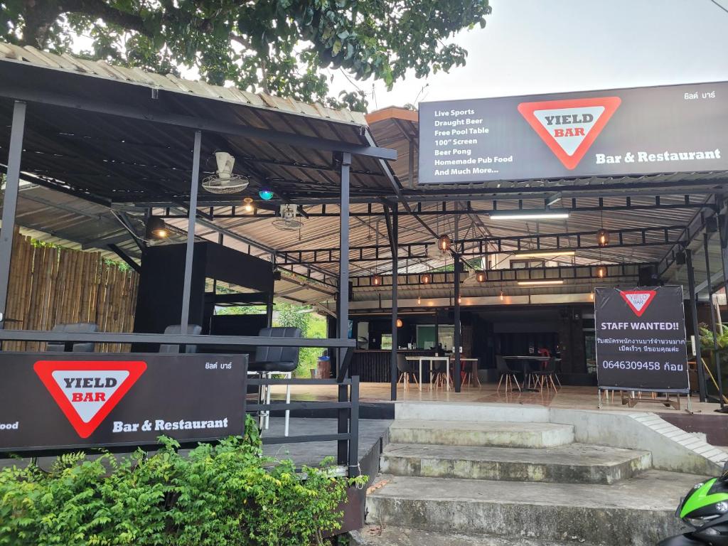 Yield Bar and Guesthouse, Ao nang photo
