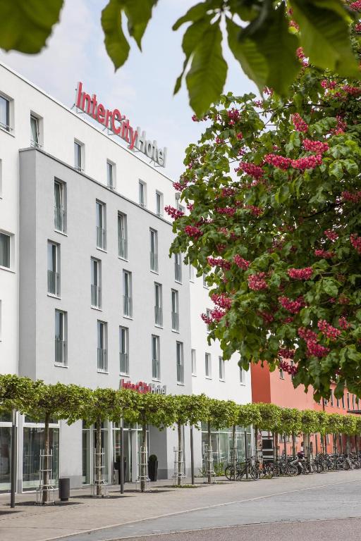 IntercityHotel Ingolstadt photo